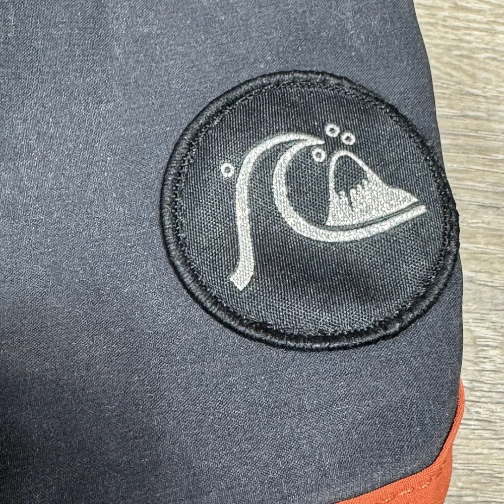 Quiksilver dive into